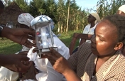 500 solar lamps to 500 families in Malava, Kenya