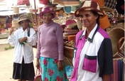 Educate 5 street mothers in Madagascar