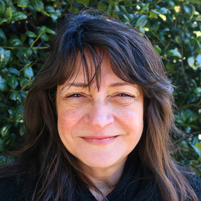 Yvonne Petrasovits headshot