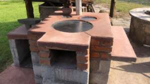 Fuel-efficient stove - Francisco Serrato Community