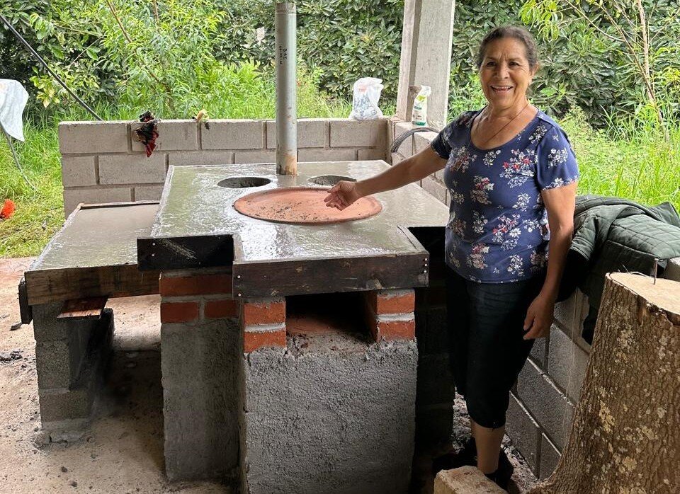 Hortensia with her brand new stove