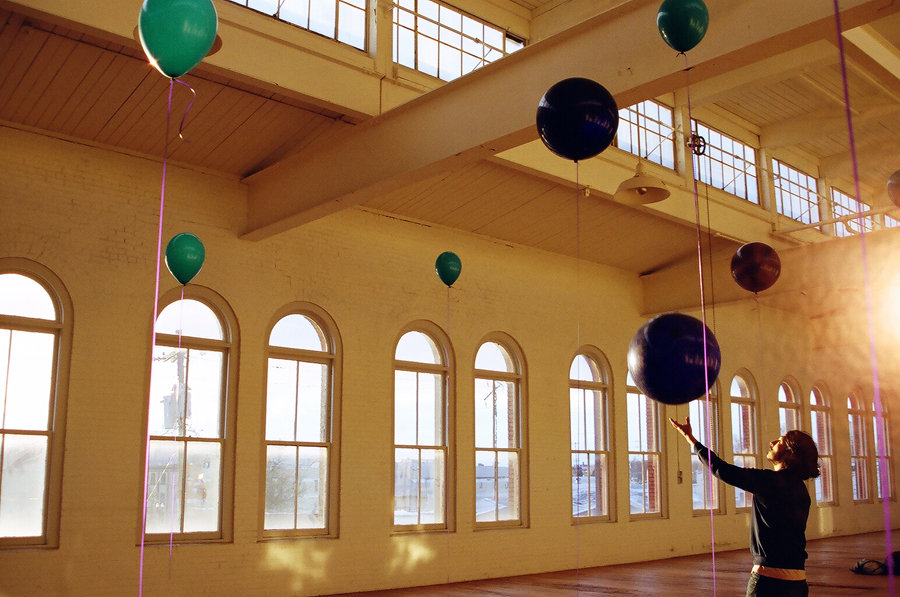 Present inspiring contemporary art in Portland, OR