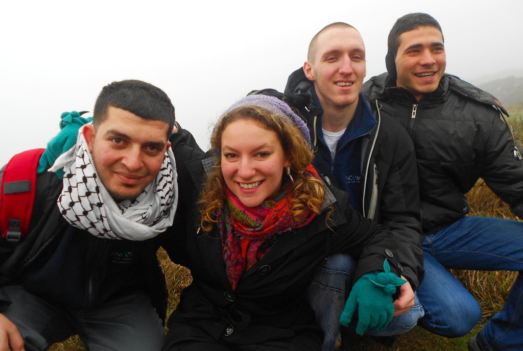 Bring 24 young ambassadors together for peace