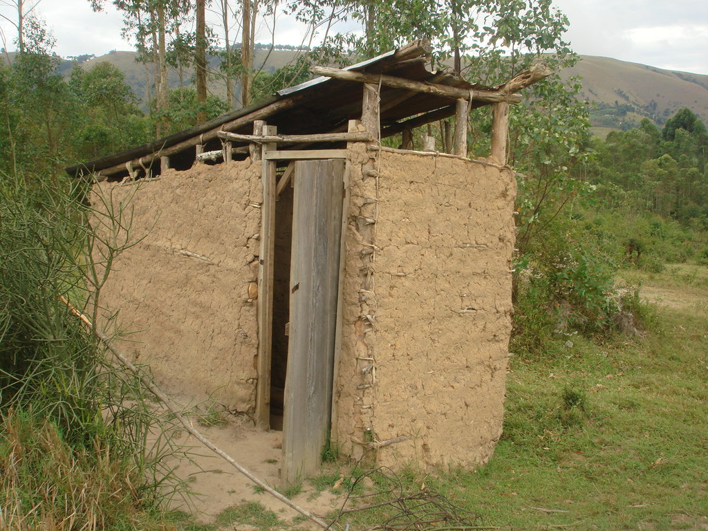 FUND HEALTH INSURANCE TO 1000+NTUNGAMO UGANDA POOR