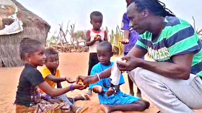 Issa offers treats to future Mbaye Aw students