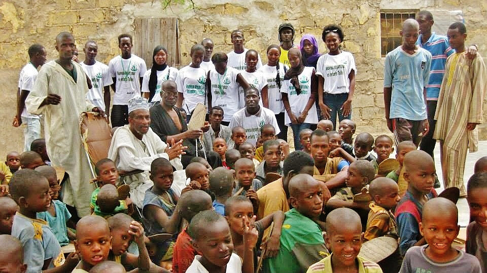 The marabout says "Thank you" in a Pikine daara