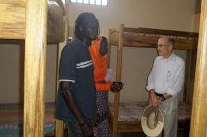 The ambassador visits the new emergency shelter