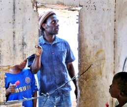 Issa Kouyate inspecting a Saint Louis daara