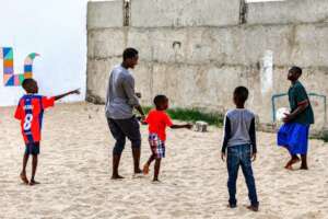 An evening of soccer with talibe children