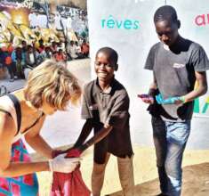 Helping children leave their handprints