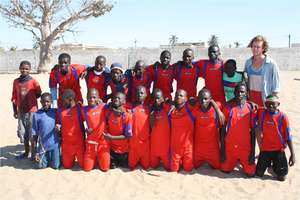 Maison de la Gare's team, with a Swedish volunteer