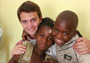 Tommaso with talibe children