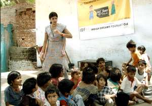 Introduction Meeting with Children at urban slum