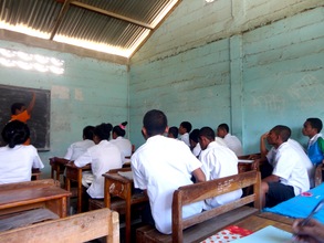 Teacher mentoring takes place in the classroom