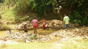 Artisanal miners in Antioquia