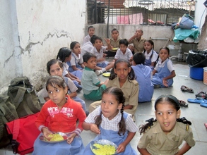 Breakfast time at the Centre