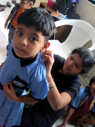 Education for 100 street children in India