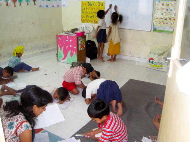 Education for 100 street children in India