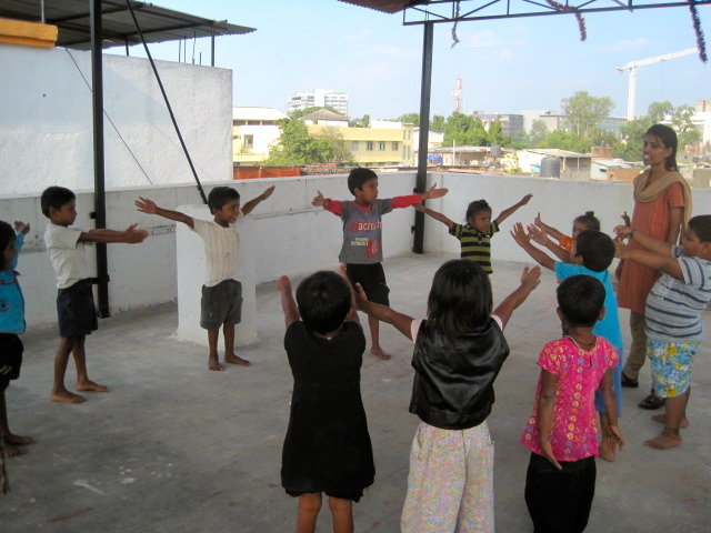 Education for 100 street children in India