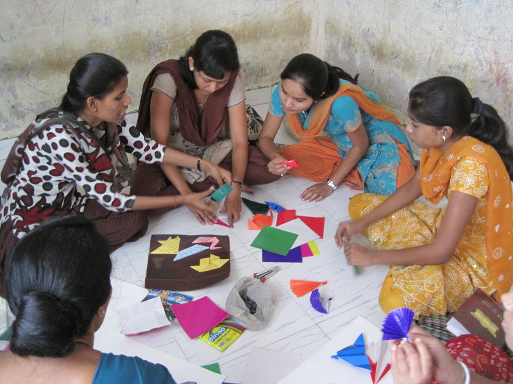 Education for 100 street children in India