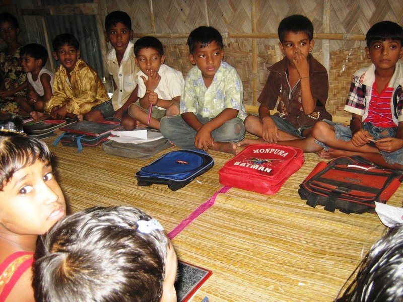 Educate 425 impoverished camp kids in Bangladesh