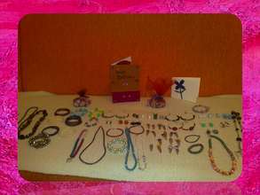 Jewelry made by students at Zenica orphanage