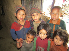 Children in the Kami (blacksmith) community