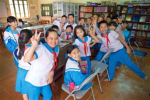 Khe Sanh students can't wait to meet Gabi & Hannah