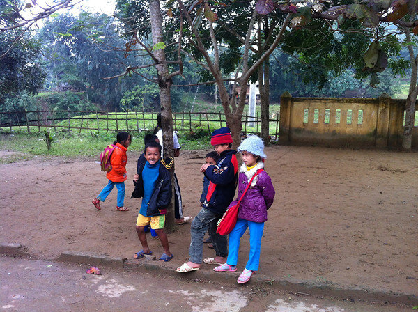 Build a Library for Children near Khe Sanh