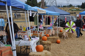 DogPaw Booths