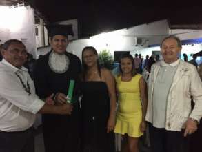 Neto with his family