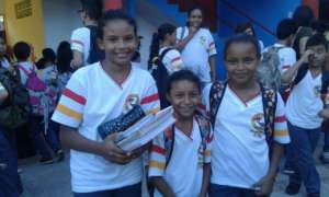 Monaliza, Naira and Nagila at school
