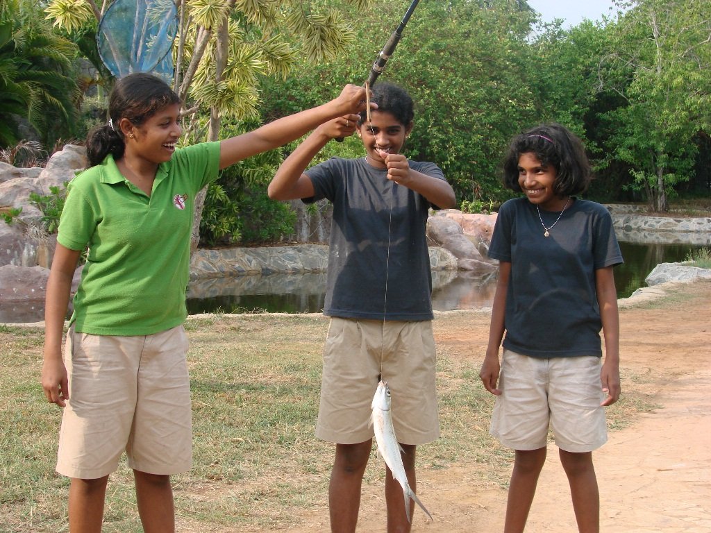 Empower Sri Lankan Youth at Vocational Fish Farm