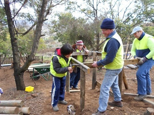 Volunteers assist with Pen Construction