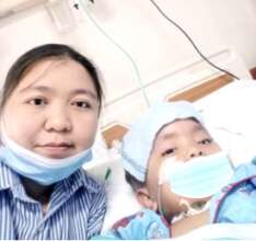 Gani's mom faithfully by his side