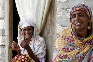 Two women of Wiyoni's group