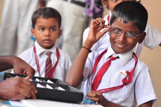 Give the Gift of Sight to the poor in India