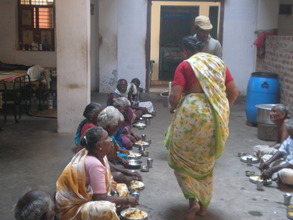 the elder group take Lunch