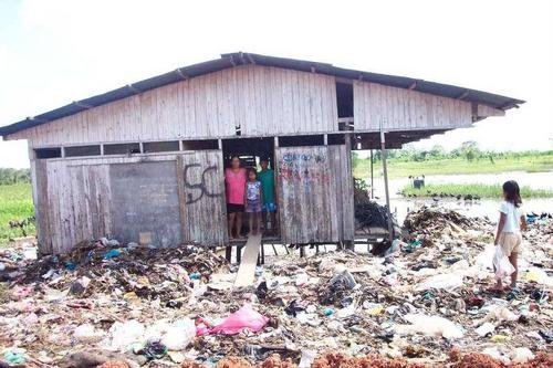 Employ Families Working on Recycling in Peru