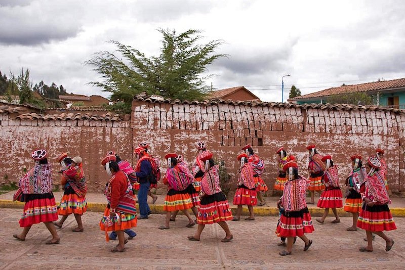 Walking Weavers