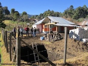 Preparing the pit for the septic tank in Quechip