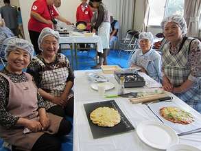 Veteran housewives turned out to be great teachers