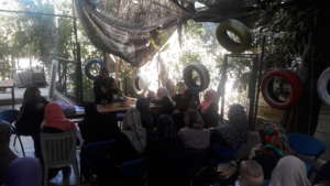 Training meeting with food production specialist