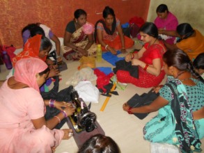 Trainees from Tailoring course