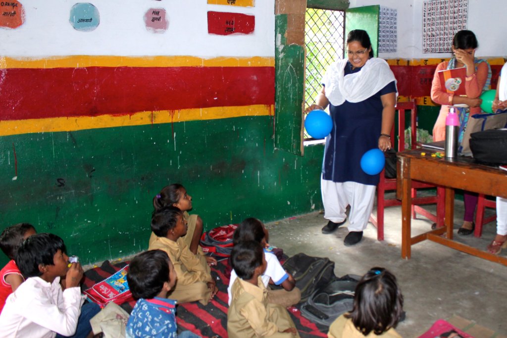 Support Humana People to People India