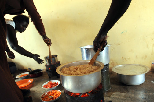 Safe Water & Solar Cooking Tools for Ugandan Women
