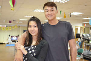 Hong-Ming will start a new life with his wife