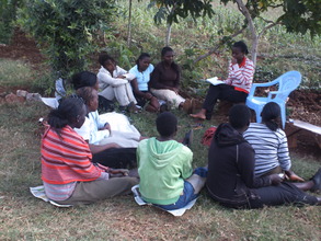 Mentees having a group discussion