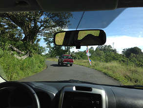 Following the trees around the lake to Fortuna