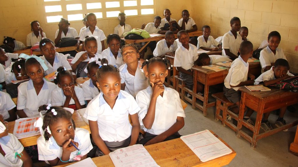 Improve a School for 600 Children in Haiti